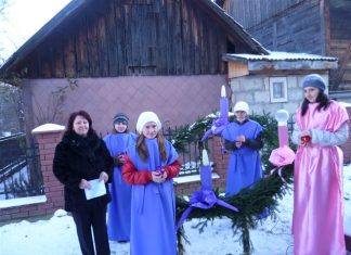 A négy gyertya – adventi előadás