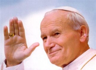 Boldognak tisztelik immár a nemzetek