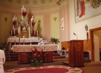 Jótékonysági hangverseny Huszton