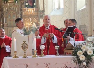 Kárpátaljára látogatott Erdő Péter bíboros