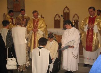 Ünnep a Domonkos Családban