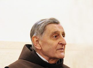 „Szeressétek egymást jobban, mint eddig”