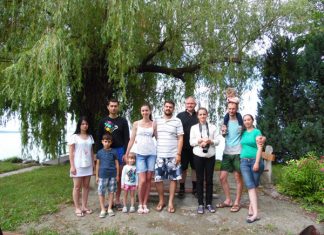 Nagyszőlősi felnőtt hittancsoport a Balatonnál