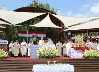 Zarándoklat a szabolcsi zsinat helyszínére