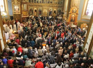 Velük máshogy szól a himnusz…