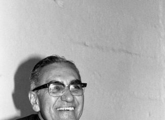 Boldog Óscar Romero, a szegények mártír püspöke