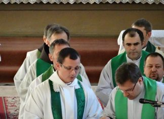 Papi találkozó Beregszászban