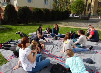 „Rád bízzuk az élők ügyét”