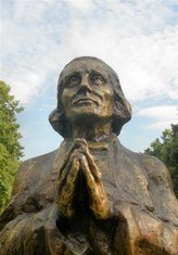 Zarándoklat Ars-ba. Interjú Majnek Antal püspökkel