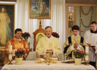 „A világosság világít a sötétben” – A megszentelt élet ünnepe