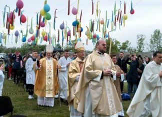 „Tiétek a menny! Mi kell még?” Egyházmegyei ifjúsági találkozó az apostoli nunciussal