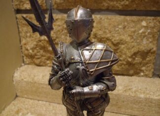 Öltsd magadra Isten fegyverzetét!