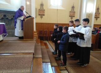 Ministránsavatás Nagyszőlősön